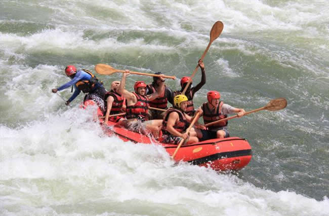 White Water Raft the Nile in Uganda